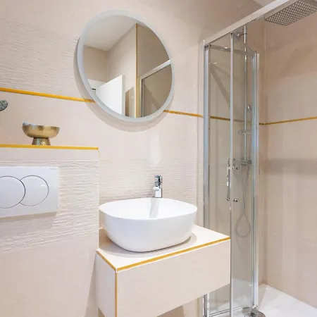 Location Couette-café