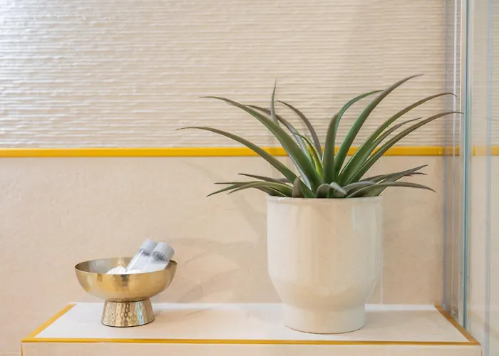 Nocleg ze śniadaniem Location 3*