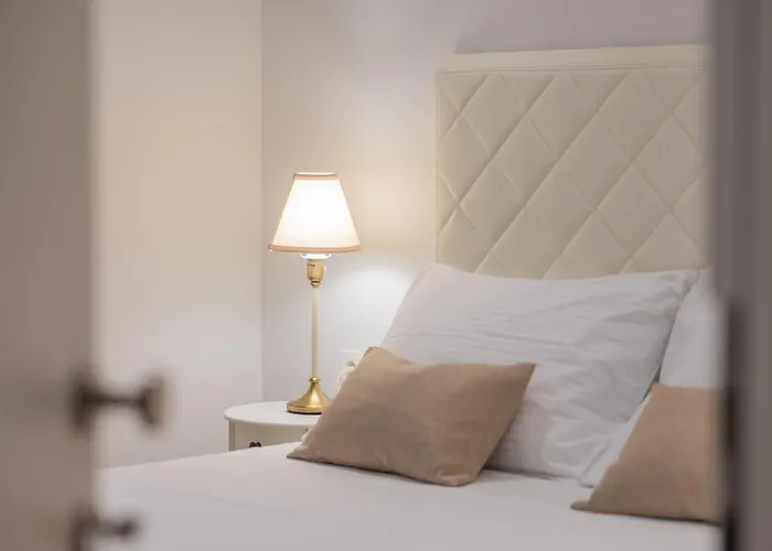 Location Bed & Breakfast 3*