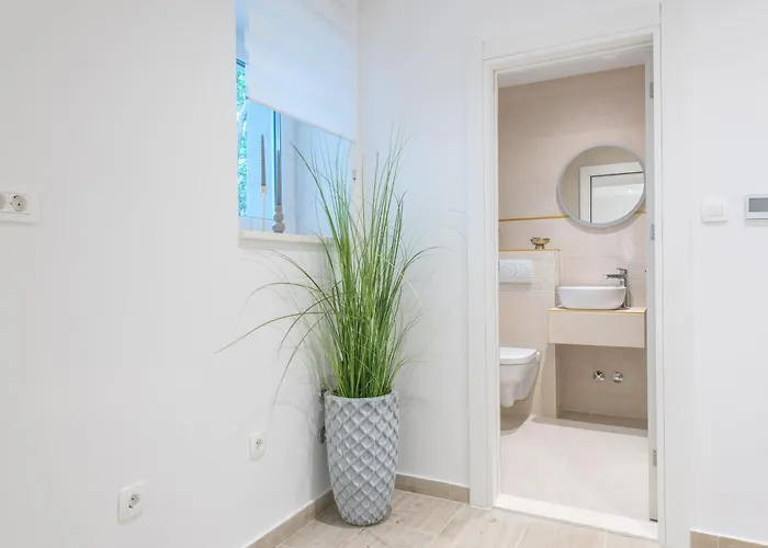 Bed & Breakfast Location 3*